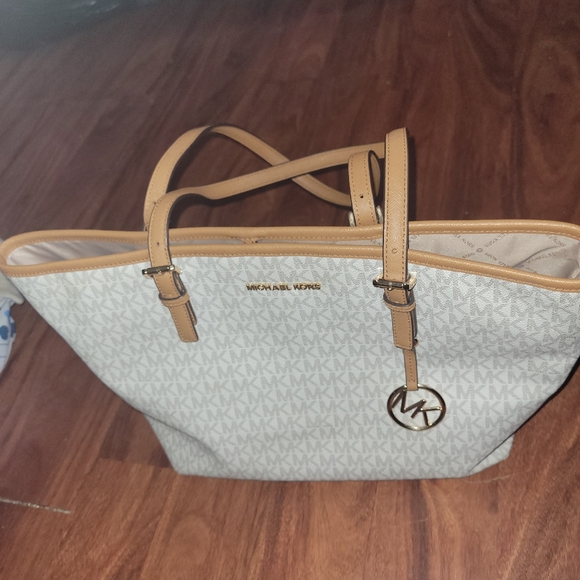 MICHAEL KORS TOTE BAG - Picture 1 of 6